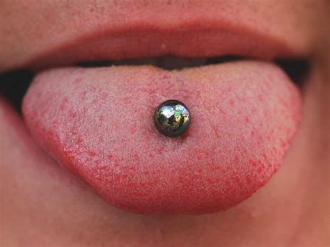 discharge from tongue piercing|Common Signs and Symptoms of Infection From Tongue Piercing。